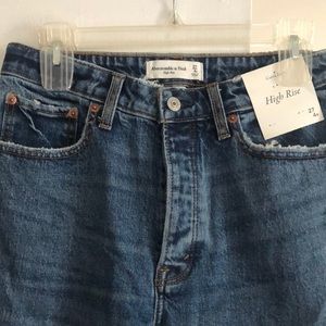 Abercrombie Dad Jeans